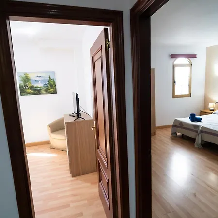 Edificio Prieto Viv 2e アパート プエルト・デル・ロサリオ